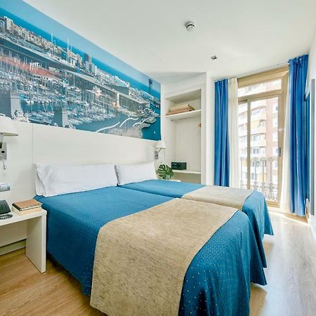 Hotel Transit Барселона Экстерьер фото
