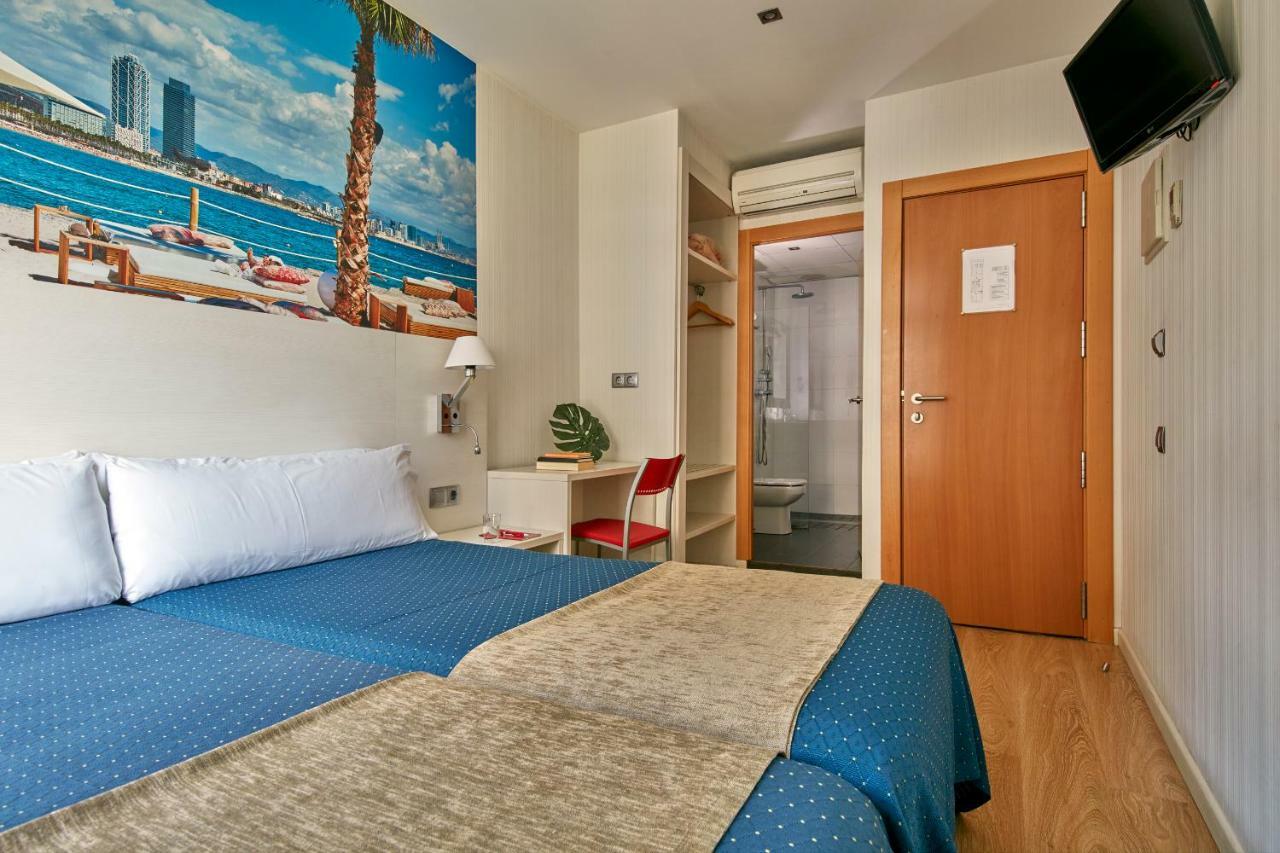 Hotel Transit Барселона Экстерьер фото